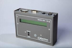 digital_signal_conditioner_with_digital_display_for_strain_gage_extensometers-Model_DSC-DD