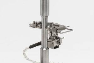 extensometer_for_transverse_strain_measurement_in_an_environmental_chamber-Model_7675