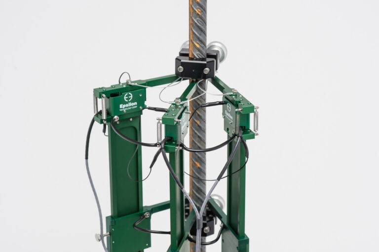 rebar_coupler_extensometer-Model_3567-close_up-coupling_not_shown