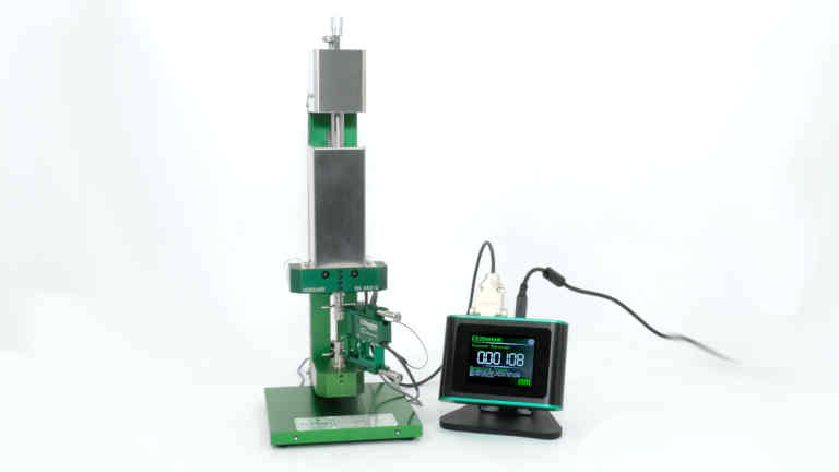 precision extensometer calibration system