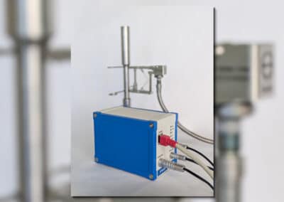 5a high temperature extensometer with signal conditioner Model 7642